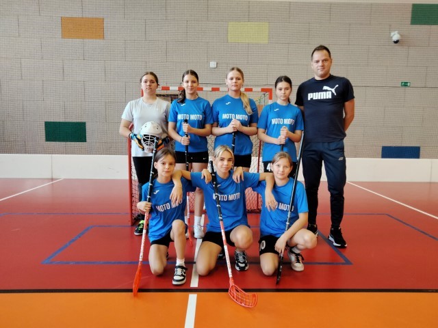 Mistrzostwa Gminy Słupca w Unihokeju dziewcząt i chłopców klas VII-VIII